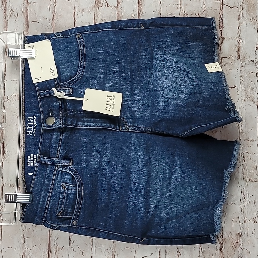 A.n.a jean shorts size 4 women's nwt
